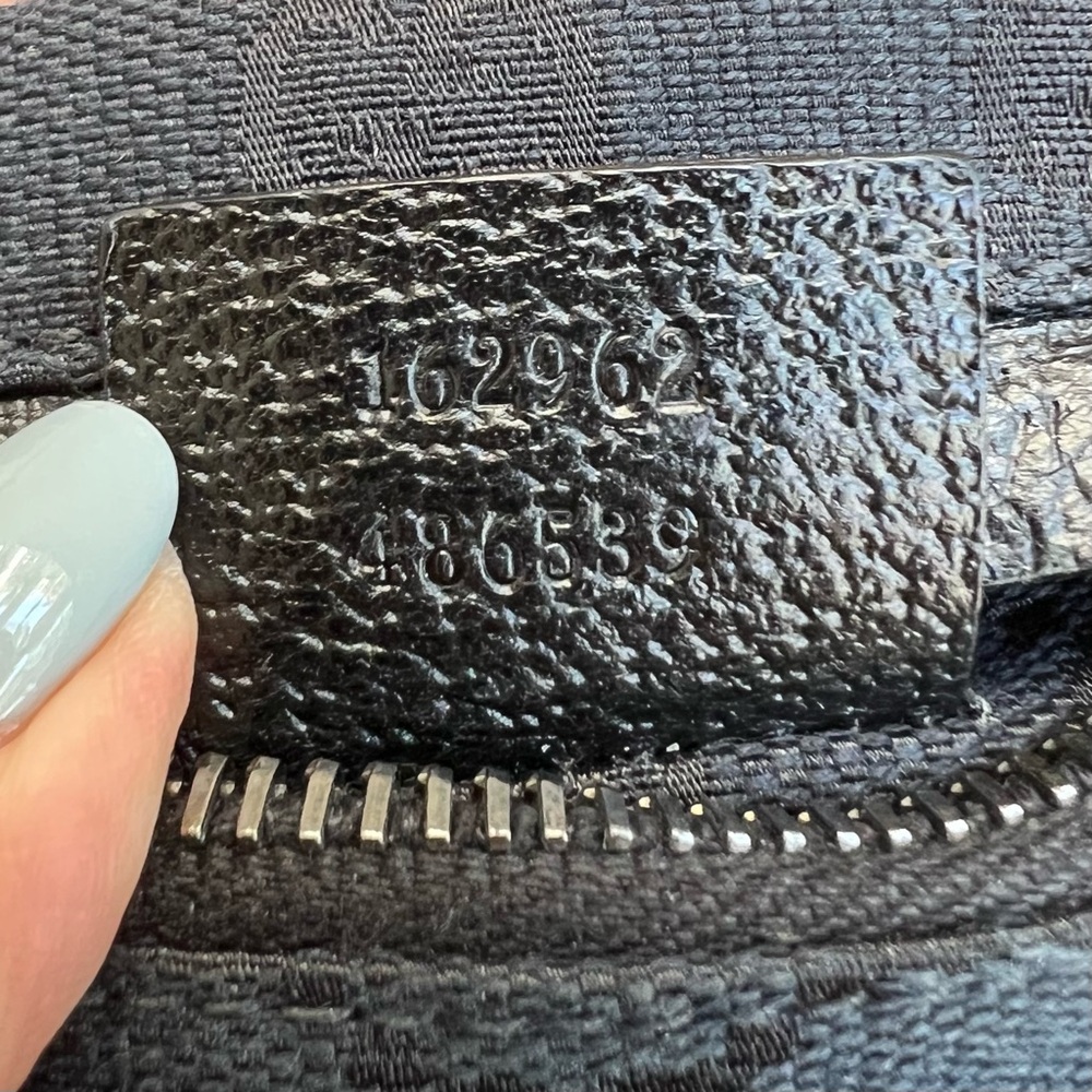 Gucci Black Logo Fabric Fanny Pack Belt Bag with Leather Details & Pockets - Picture 10 of 14